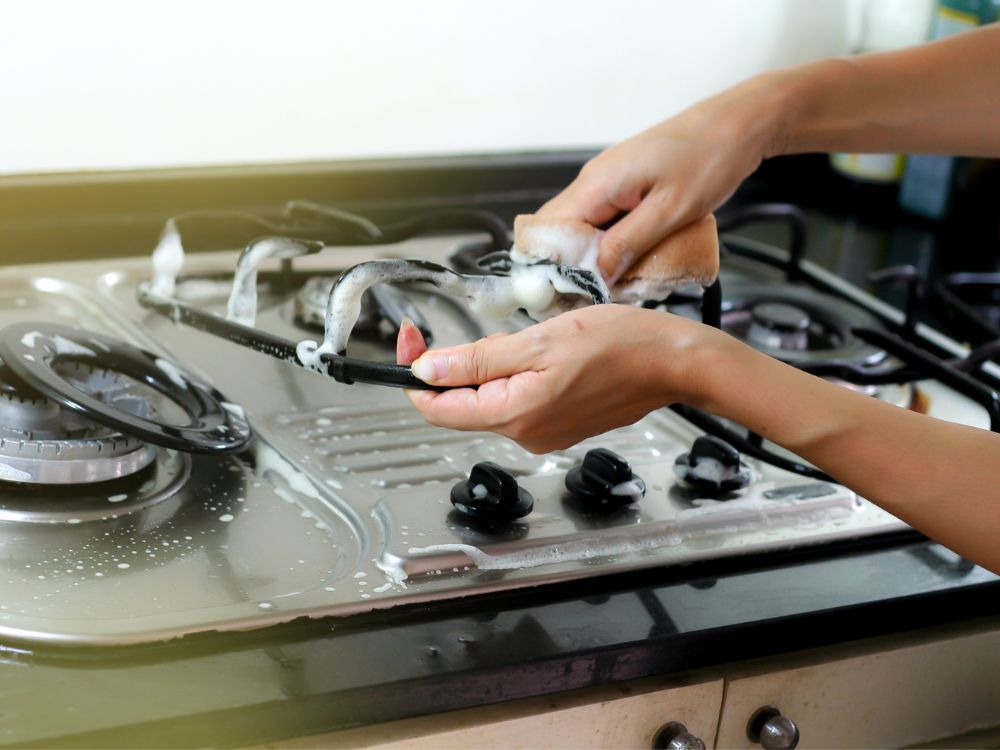 vệ sinh bếp gas miền tây